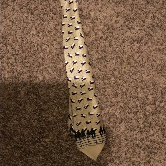 Texas Tie - Picture 1 of 1